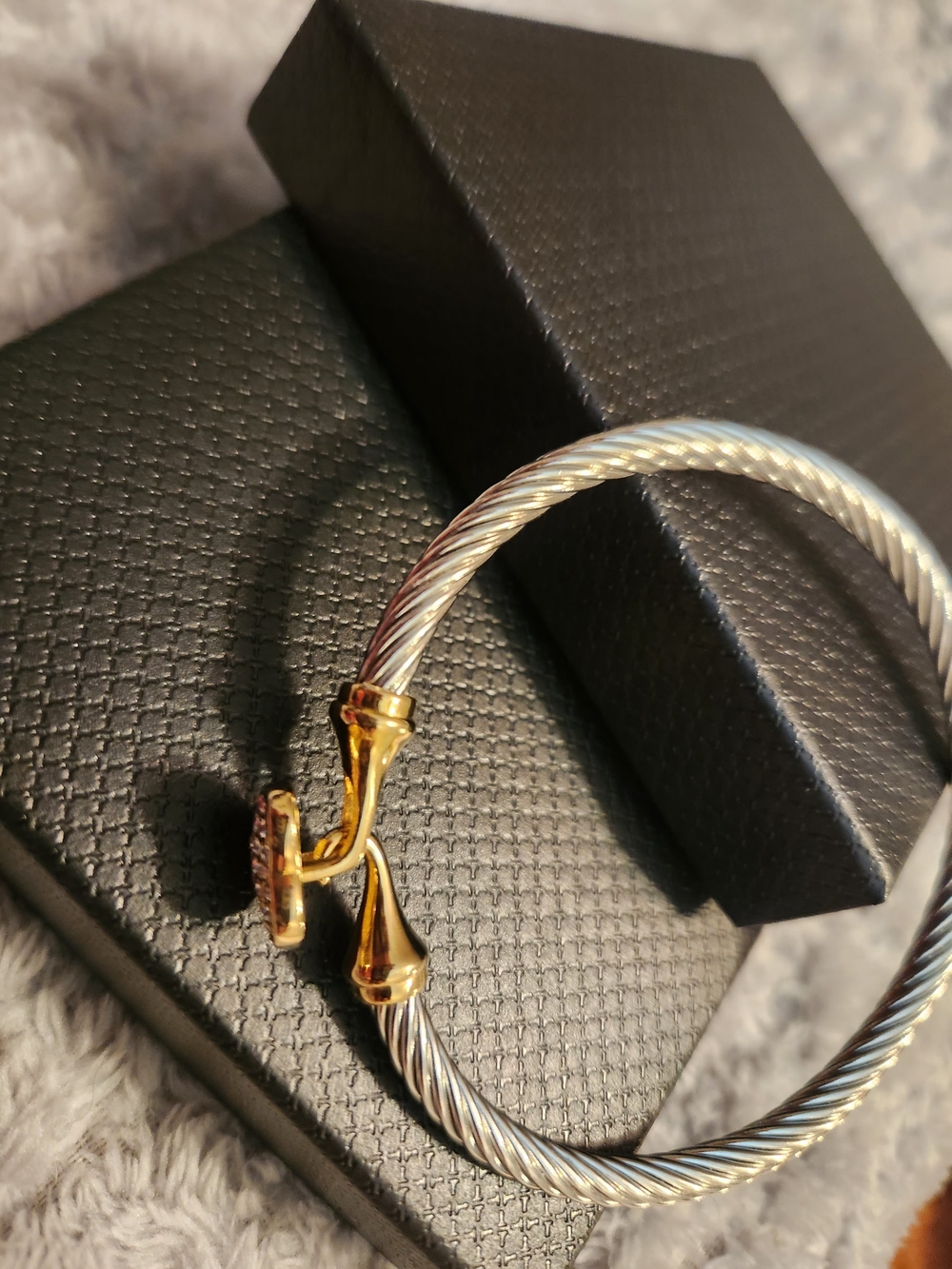 Heart Pave Cable Bracelet - Silver And Goldtone. - Picture 5 of 8